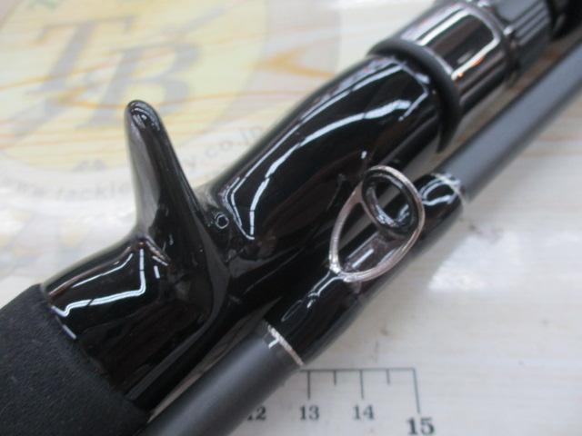 ヒュージカスタムH3S-76RF