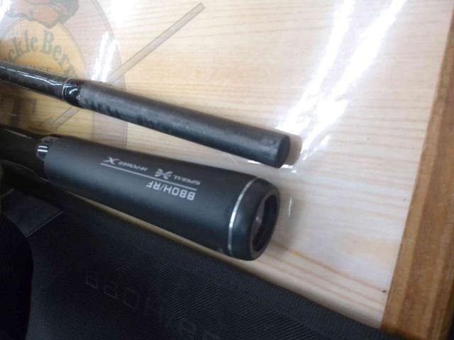 21エクスセンス ジェノス B80H/RF