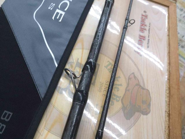 21エクスセンス ジェノス B80H/RF