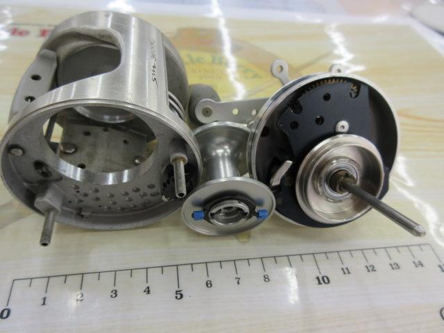 SM3600C シルバー(ambassadeurロゴリムステッカー)