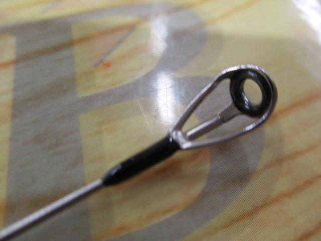 エメラルダスストイストST 74MMH-SMT