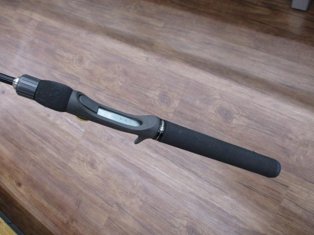 ラグゼ 563(セミダブルブラックハイパロン)