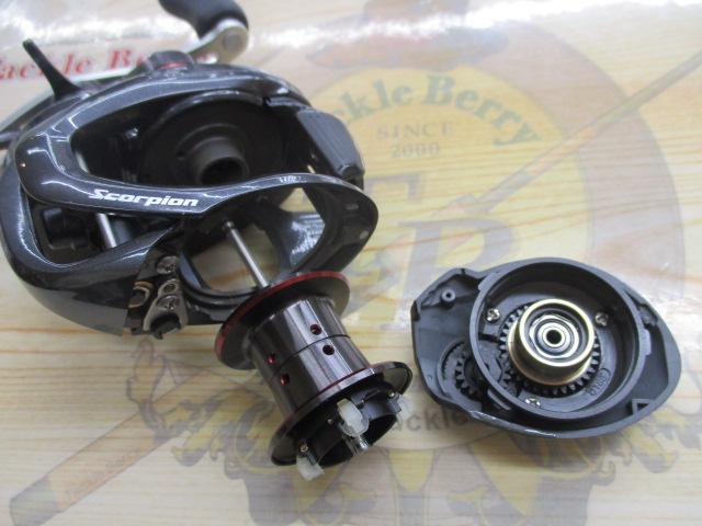 16スコーピオン 70