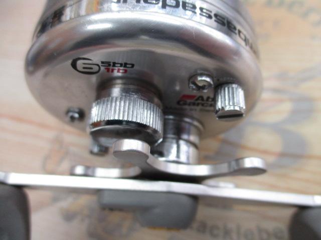 SM3600C シルバー(ambassadeurロゴリムステッカー)