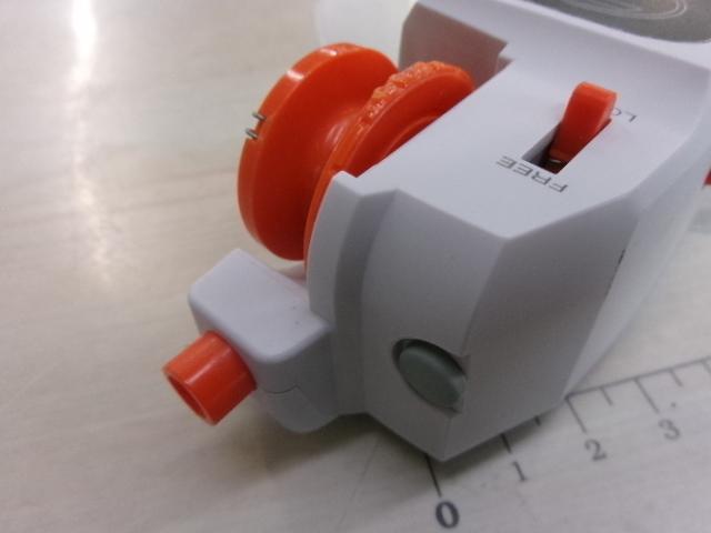 攻棚ワカサギNC電動リール クラウディマットホワイト