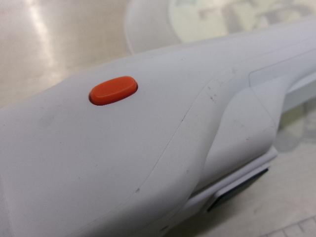 攻棚ワカサギNC電動リール クラウディマットホワイト