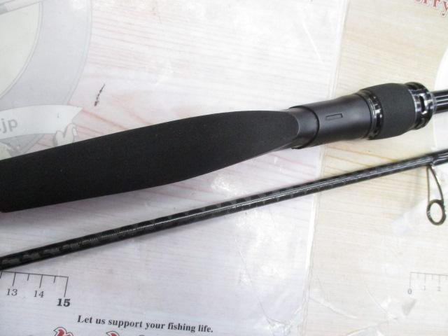 18エクスセンスジェノス S810ML/R