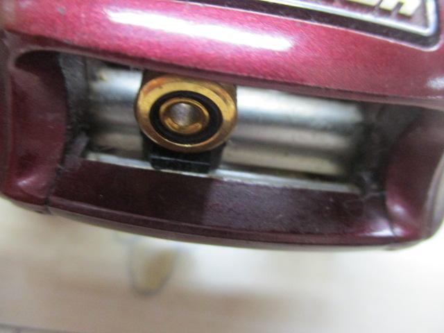 メタニウムXT RH(赤)