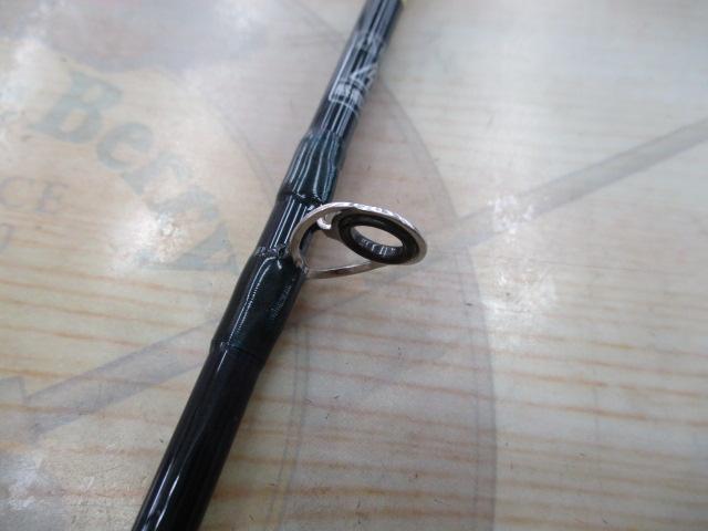 ロッホモアプログレッシブ F833LL