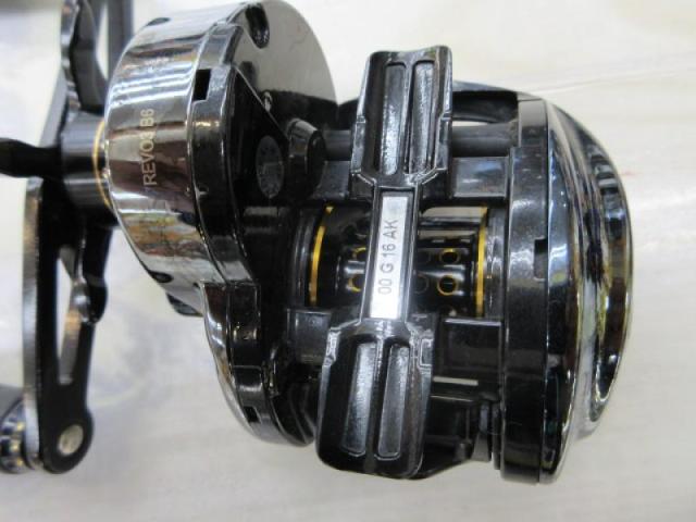 レボ ブラック6