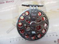 インヴィクタクロダイ RG-ST85