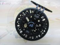 インヴィクタクロダイMBリミテッド85