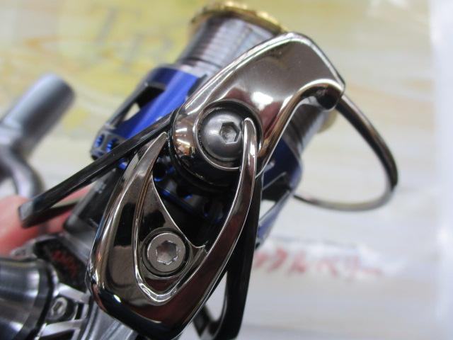 12イグジスト 2004H