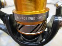 20レブロス LT2000S-XH