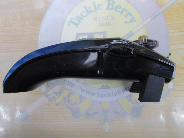 クリスティア ワカサギCRTR電動リール ソリッドブラック/ブルーグラデーション