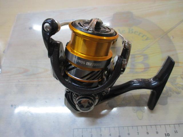 20レブロス LT2000S