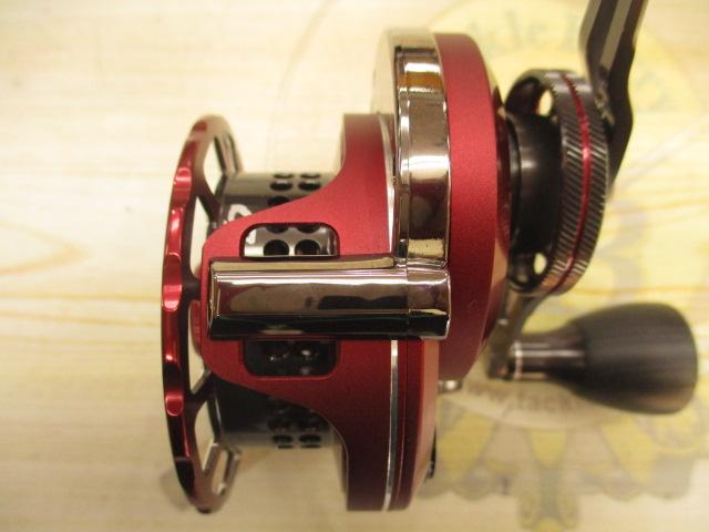 カセ筏師 グランドラガーX 65RDT(左) レッド/ディープチタン