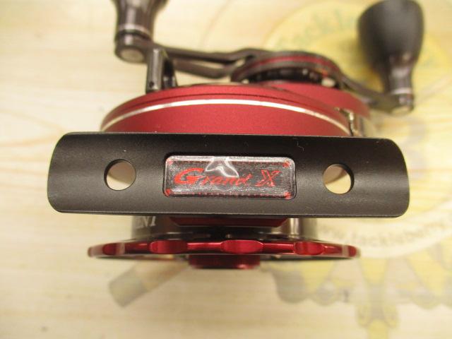 カセ筏師 グランドラガーX 65RDT(左) レッド/ディープチタン