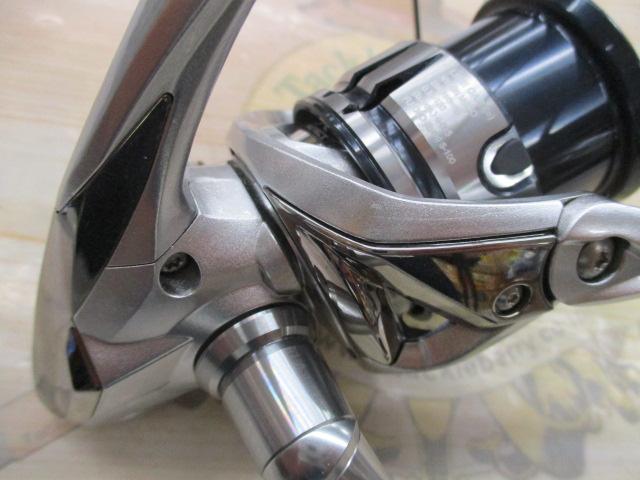 19ストラディック 2500S