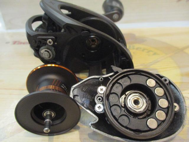 レボ 5 X-ウィンチ(シルバー/ブラック)