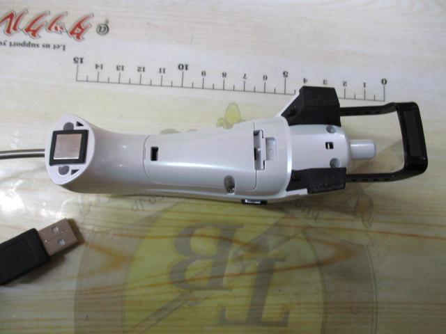 クリスティア ワカサギAIR電動リール パールホワイト