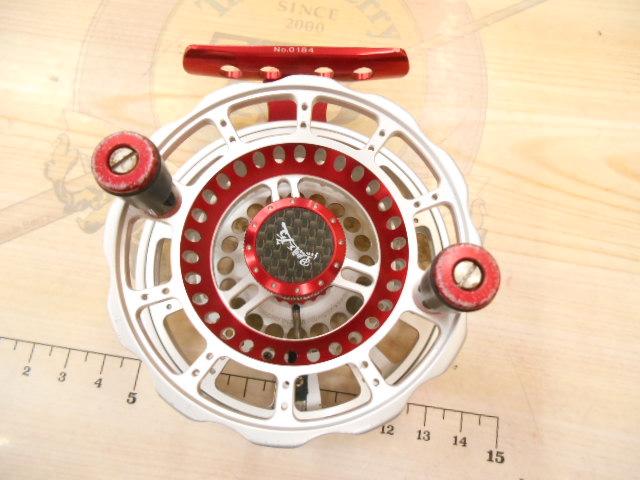 黒鯛師 THEヘチリミテッド 88W-SR シルバー/レッド