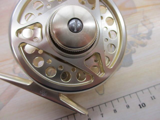 エアハート5/6ゴールド