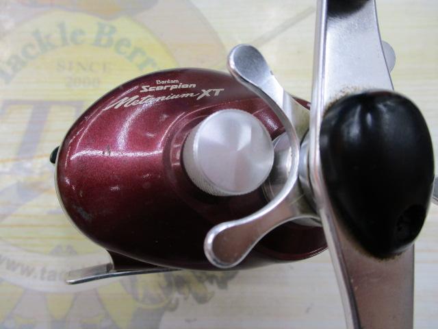 メタニウムXT RH(赤)