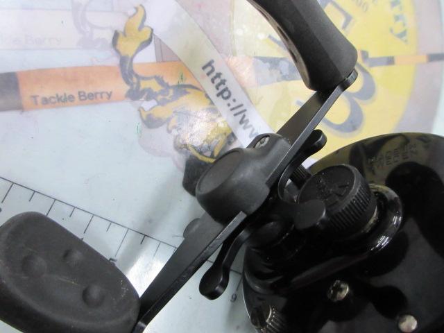 ロイヤルエクスプレス(左)