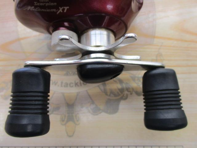 メタニウムXT RH(赤)