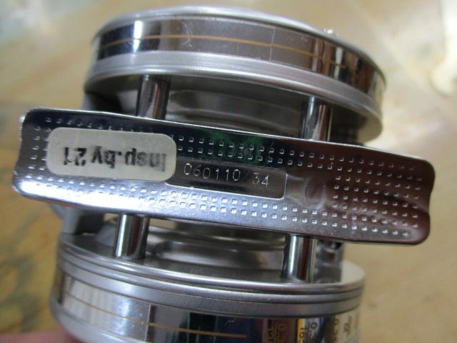 4601C3 シルバー/ゴールドクレスト