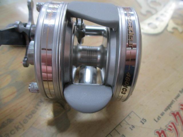 4601C3 シルバー/ゴールドクレスト