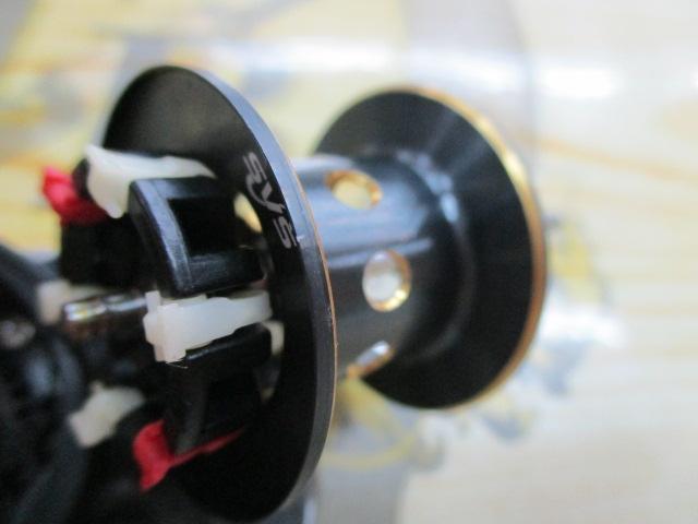 13メタニウム (RH)