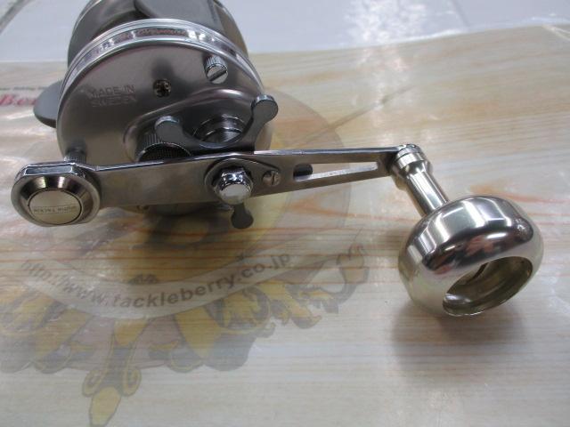 4600C3 シルバー/ゴールドクレスト