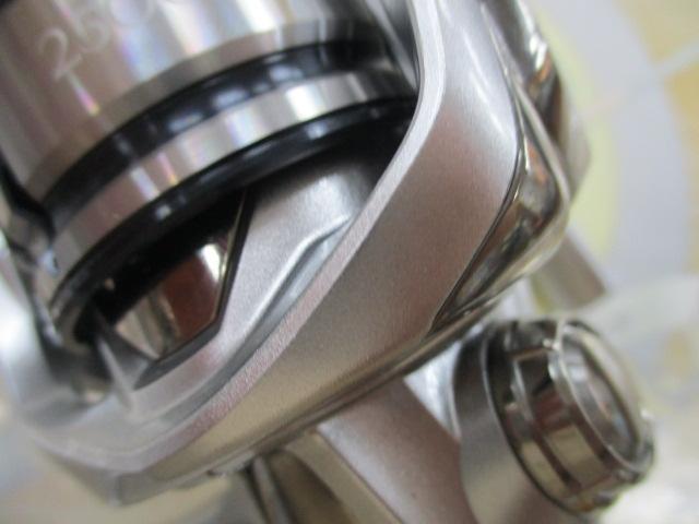 19ストラディック 2500SHG