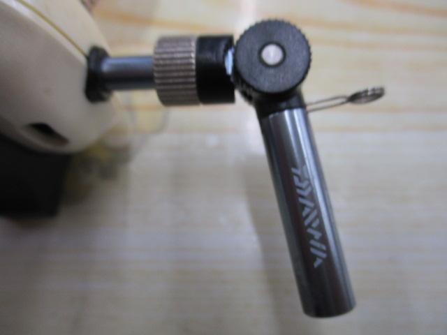 クリスティア ワカサギCR3電動リール パールホワイト