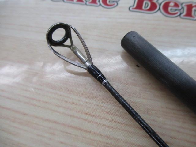 18エクスセンスジェノス S810ML/R