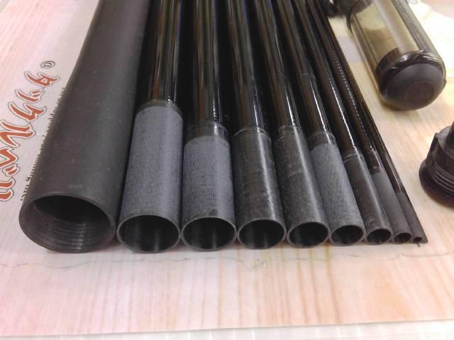 ワンダーカーボアジャスター渓心竿 硬調44