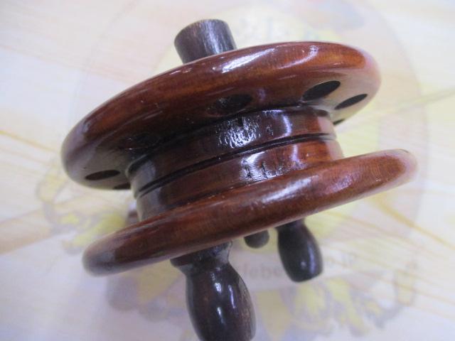 重利作ヘチリール