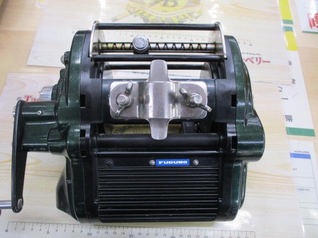 COMMAND CX-9 電動リール 12V コマンド CX-9(12V) メタリックグリーン｜＠ベリーネット 日本最大新品