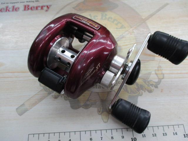 メタニウムXT RH(赤)