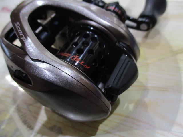 スコーピオンBFS XG RH｜＠ベリーネット 日本最大新品中古釣具WEBショップ