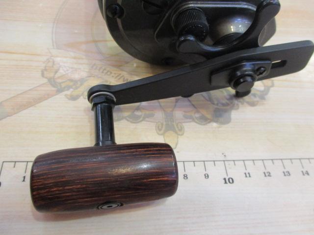 チタノススピードマスタータナトル石鯛 GT4000