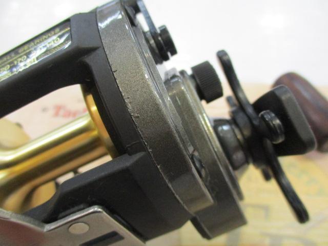 チタノススピードマスタータナトル石鯛 GT4000