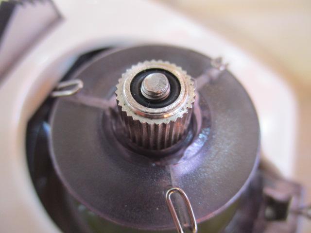 クリスティア ワカサギMR電動リール ホワイト