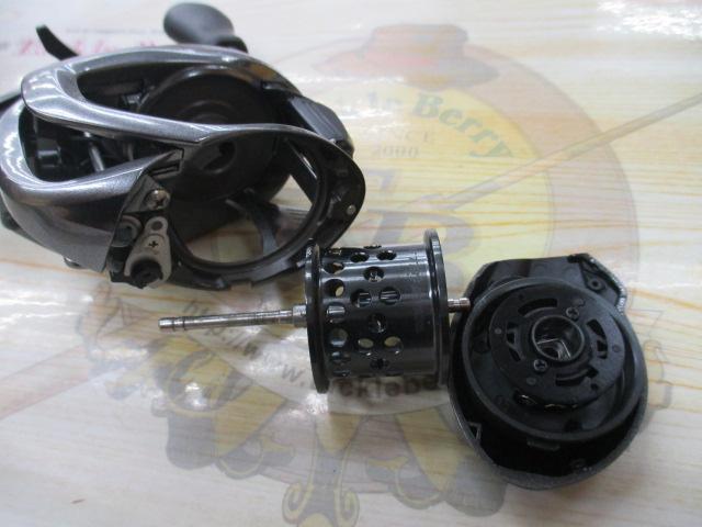 25SLX BFS XG RIGHT｜＠ベリーネット 日本最大新品中古釣具WEBショップ