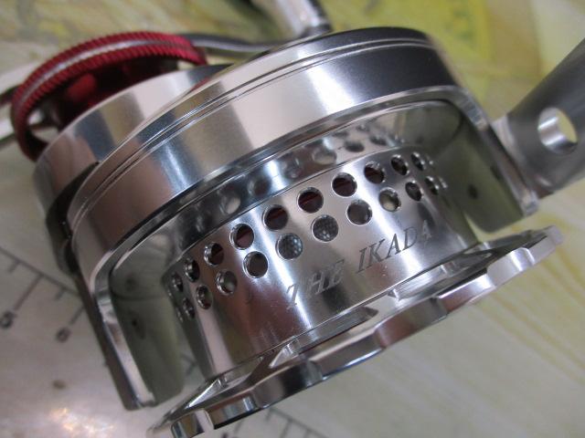 カセ筏師 THEイカダスペシャル 65大チヌ S(右) 鏡面シルバー