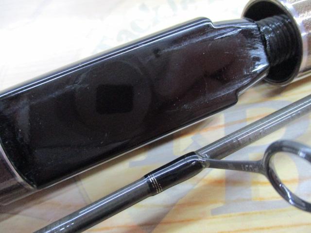 ダーインスレイヴ61UL-Hブラックヴェスパイン 