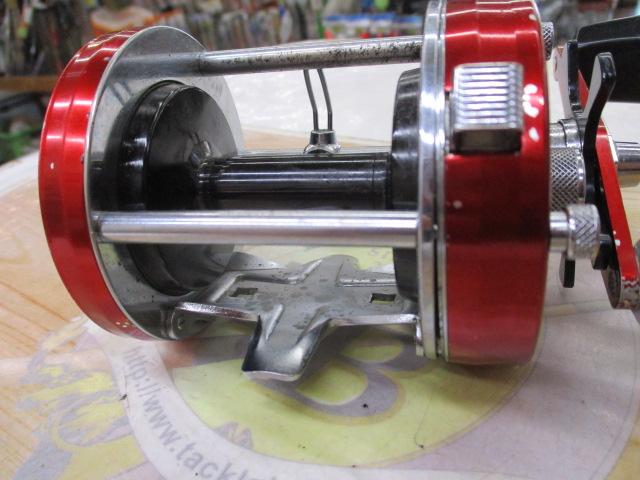 7000 レッド