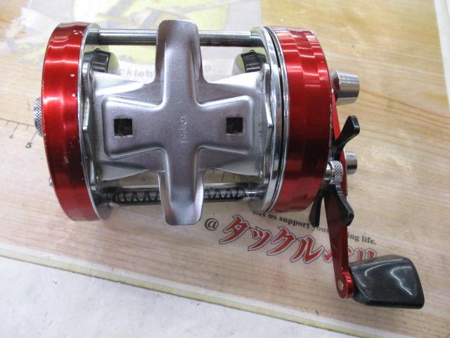 7000 レッド